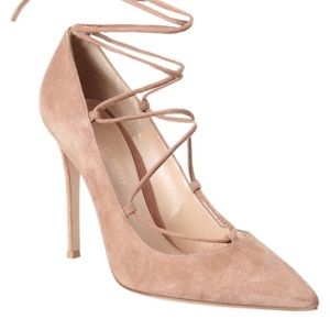 Gianvito Rossi Femi Suede Lace Up Pump, size 6.